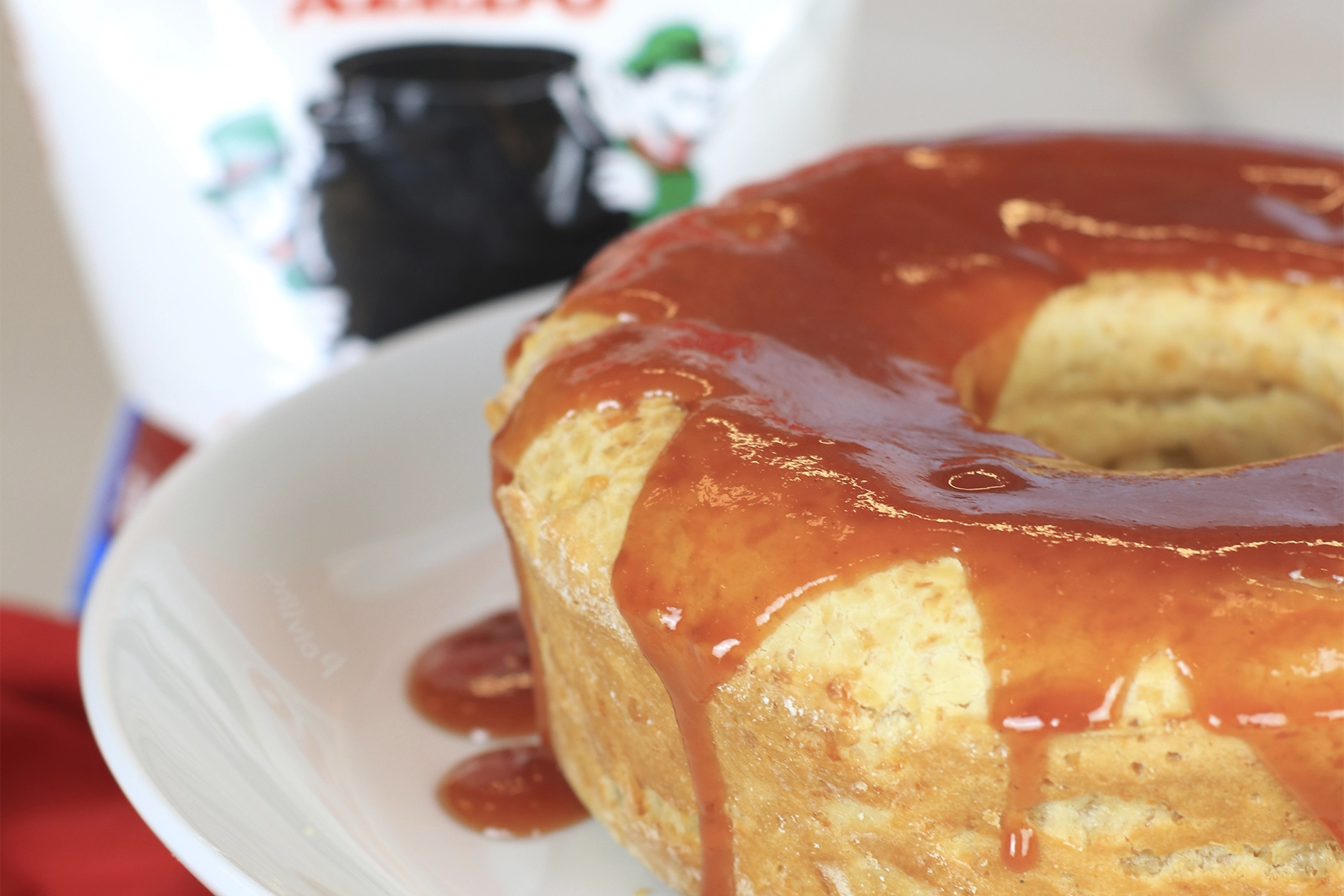 Bolo de Pão de Queijo com Goiabada